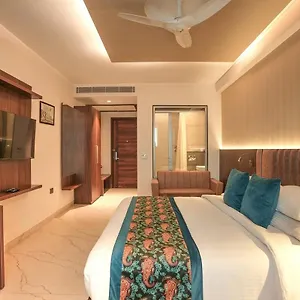 The Infinity Near Delhi Airport 4*, New Delhi India