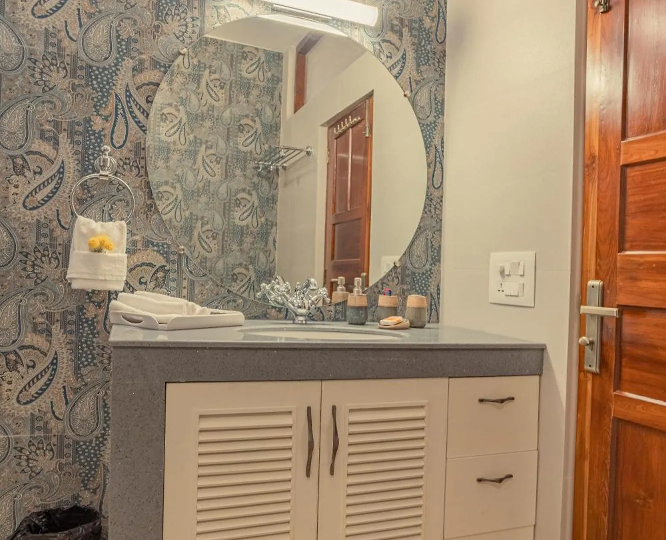 Anchorage 42 Bed & Breakfast Chandigarh